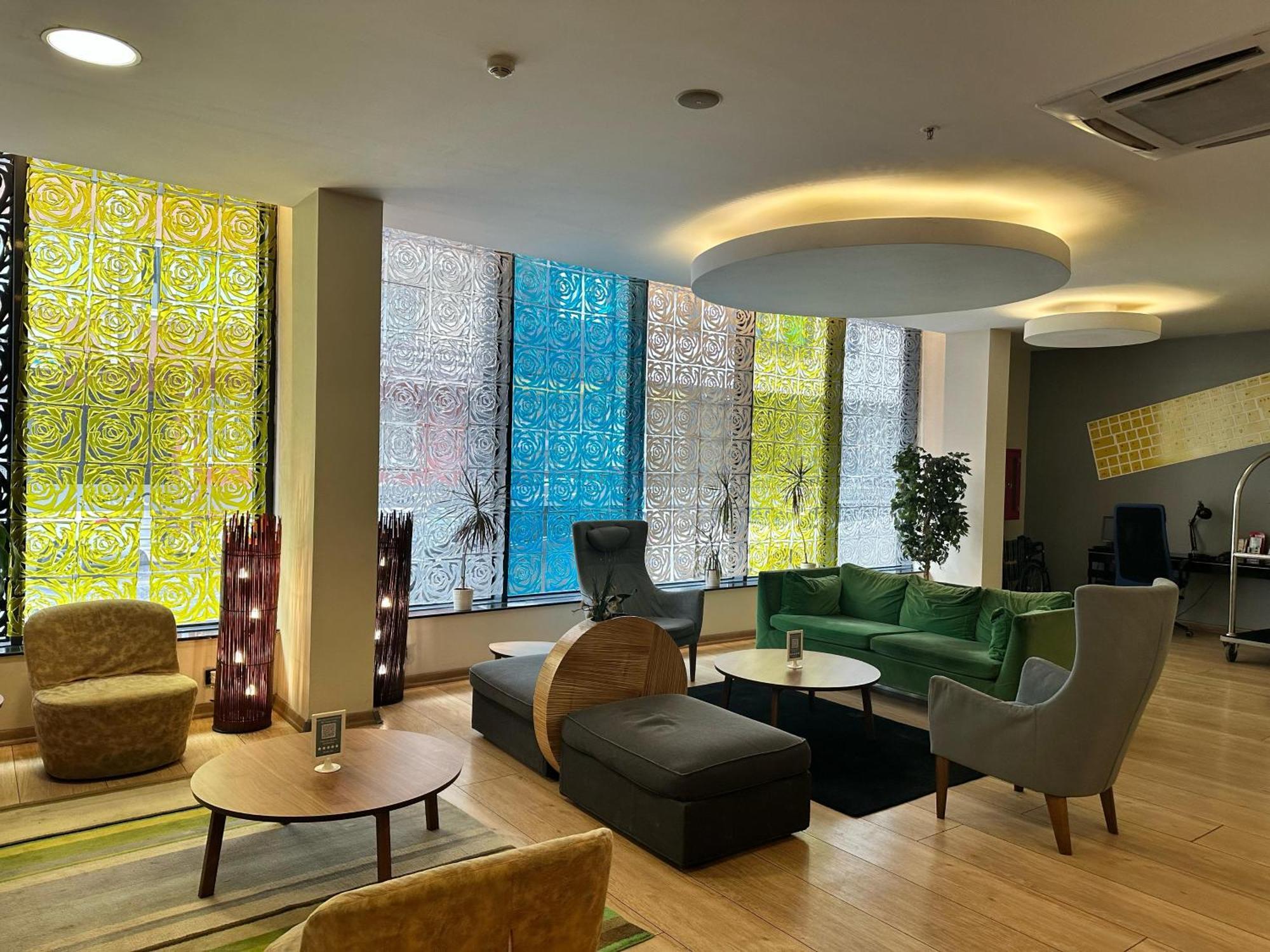 Tempo Suites Airport — Photos 3